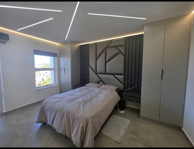 3 BEDROOM APARTMENT FOR SALE IN LA LUCIA